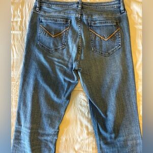 Idyllwind bootcut medium wash jeans, size 12W 34L  medium rise, fit really good.